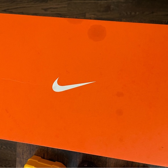 Black Nike Reax - Picture 9 of 10